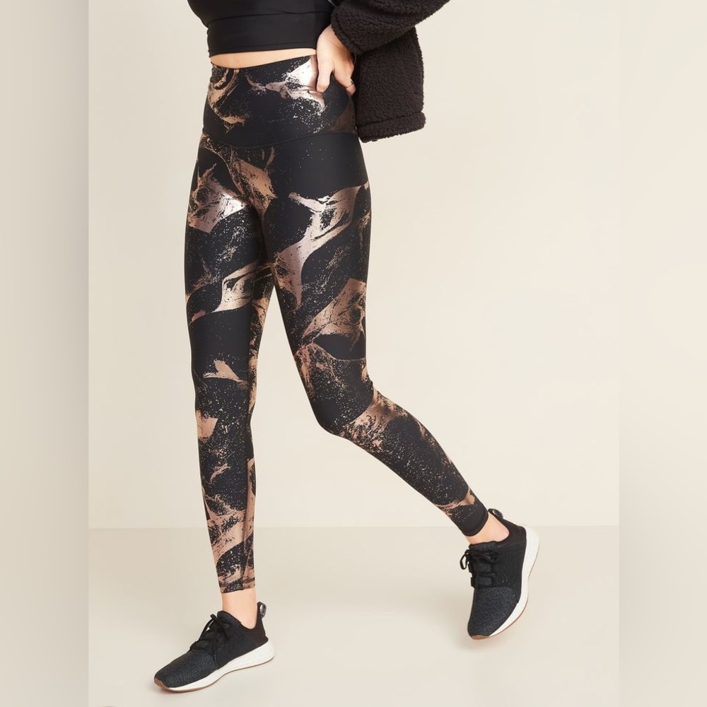 Active Leggings Black and Rose gold Old Navy